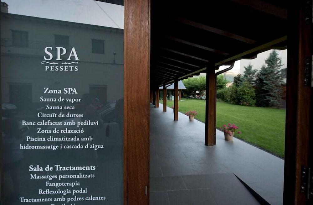 Hotel Restaurant Pessets & Spa Sort Esterno foto